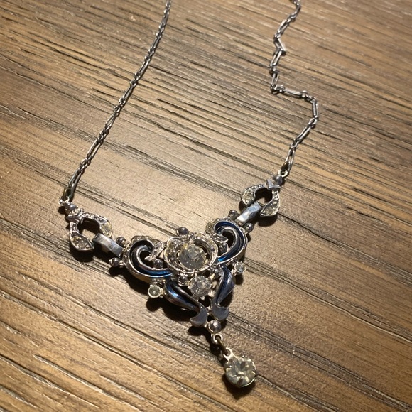 Uhmazing, Coro Rhinestone Necklace - Picture 2 of 9